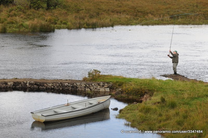 Fisherman in the Connemara by ouatom56