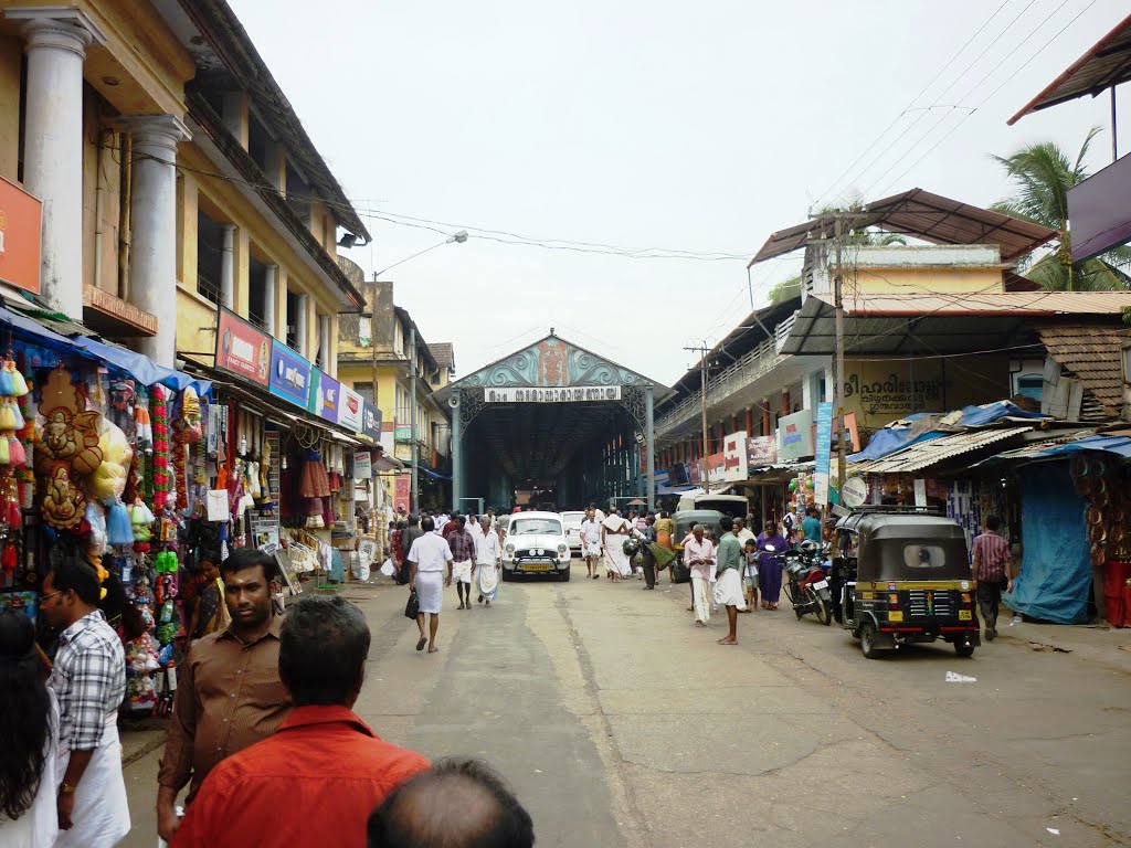 Temple Entrance by Thamizh Ezhil Murali