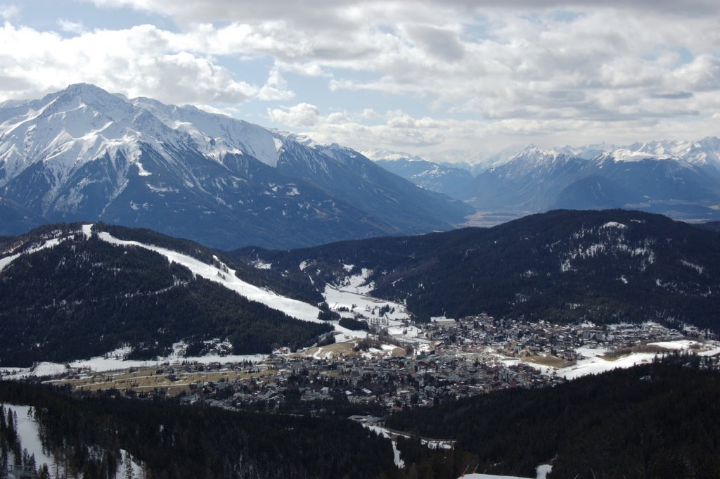 Blick von der Rosshütte auf Seefeld by nnyseb