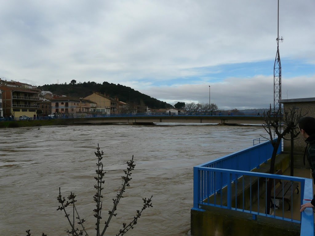 Puente de Funes by Maikfield