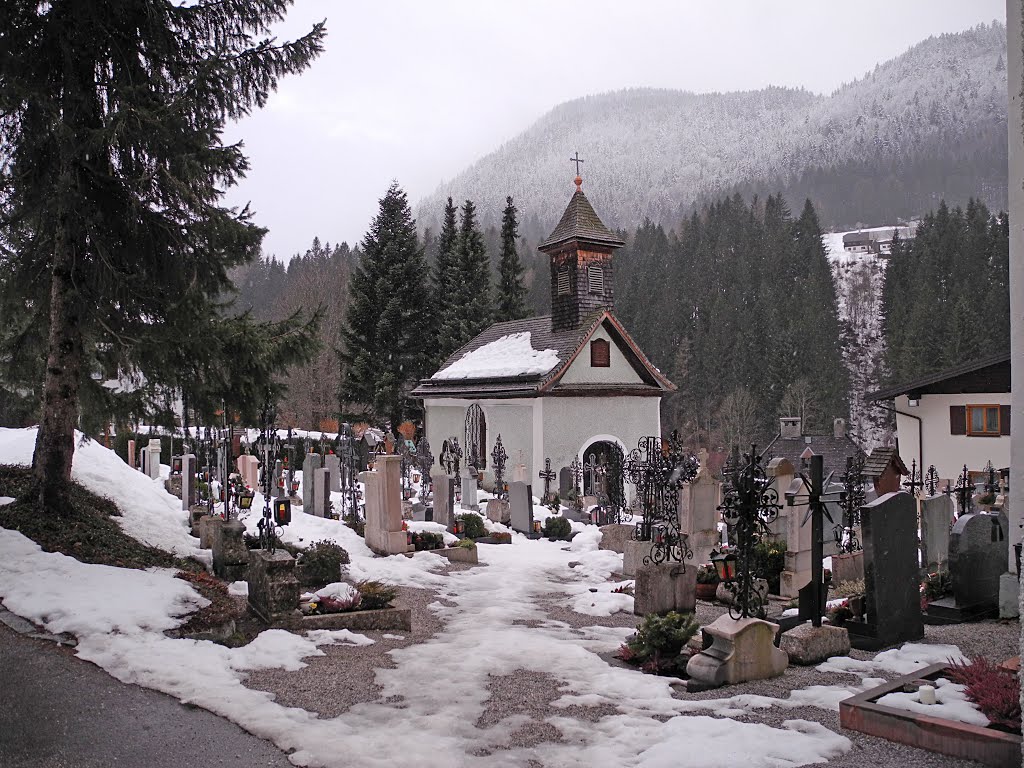 Annaberg Friedhofskapelle by dutchman_flying