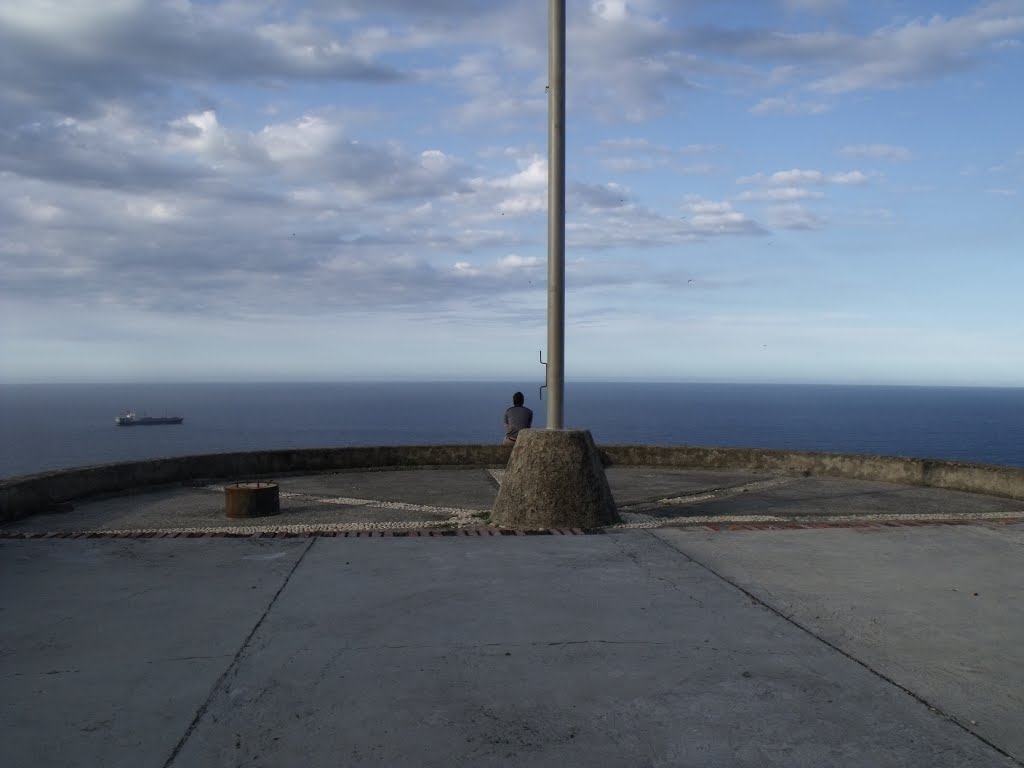 Fuerte el Vigía by Arnaldo Noguera