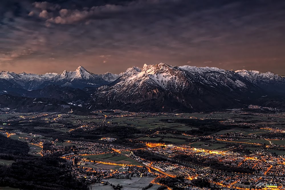 Salzburg, Untersberg und Watzmann by Hartl