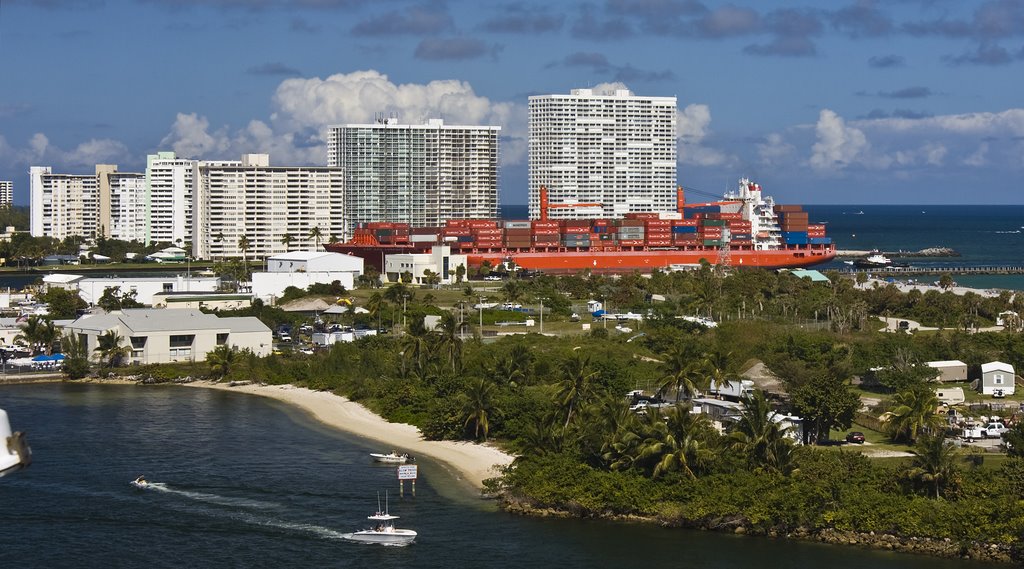 Freighter entering Port Everglades by Phil Comeau