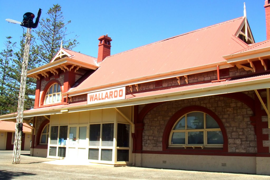 Rail Station - Wallaroo, South Australia by nipper30