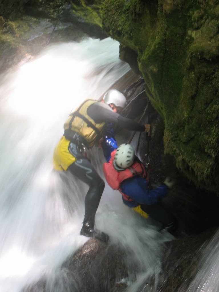 Canyoning Taubenlochschlucht by outdoorexperience.ch