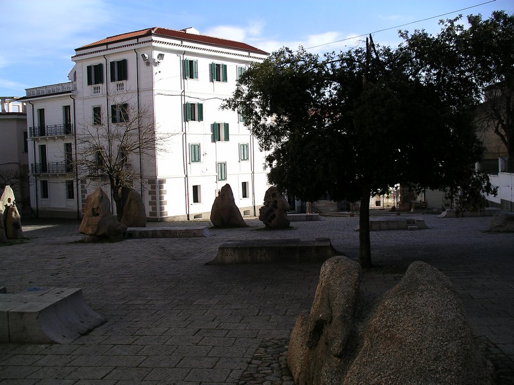 Nuoro - piazza Satta by Massimiliano Oppo