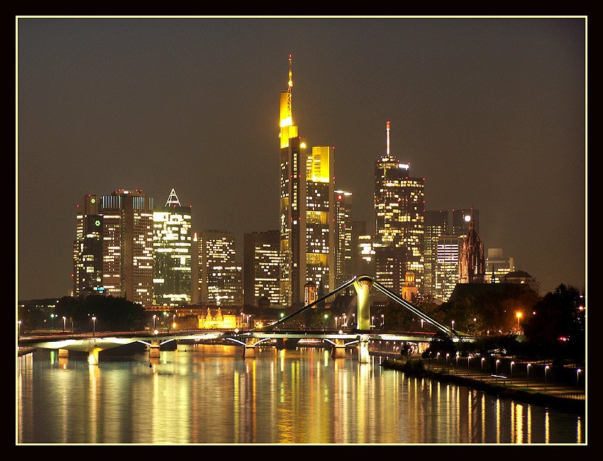 Skyline von der Deutschherrnbrücke aus gesehen by Kine80