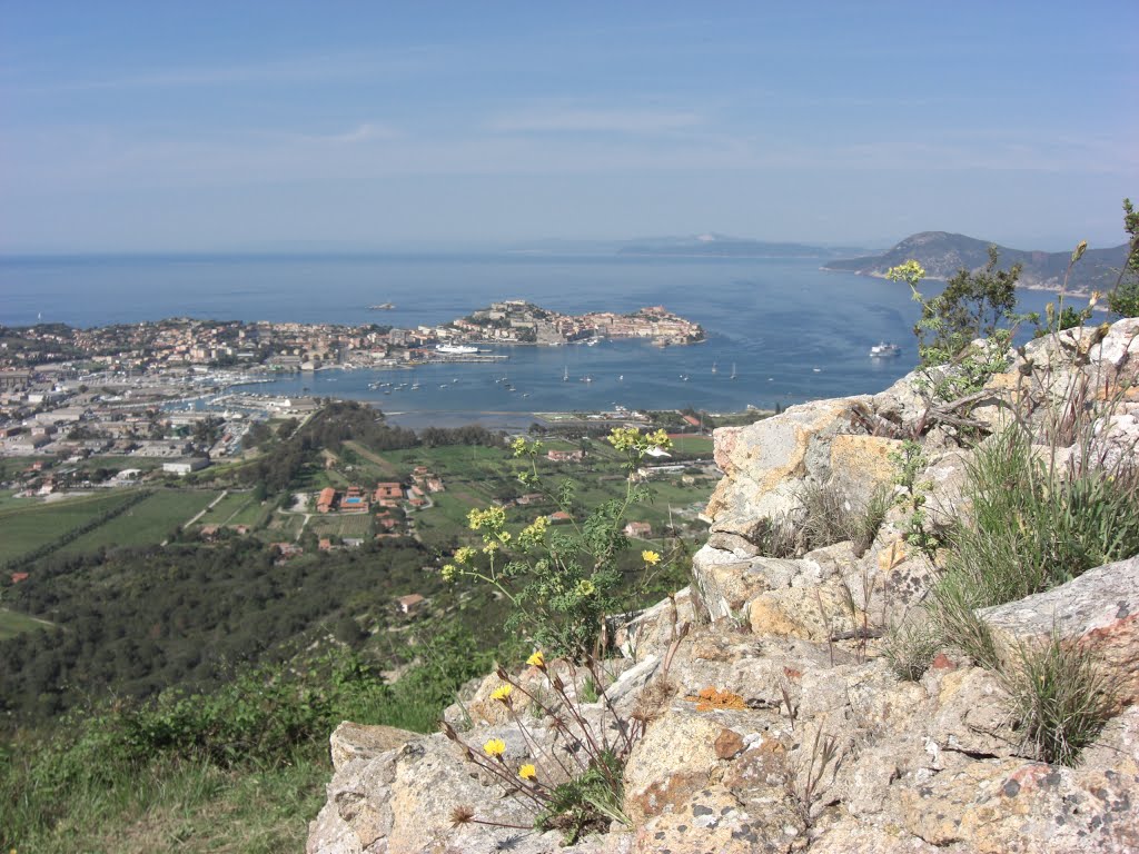 Panorama : Portoferraio da s. Lucia by filiberto.filippini