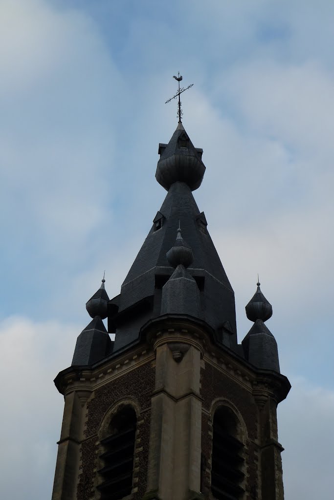 Condé sur l'Escaut - L'église Saint Wasnon by Viviane Aiello