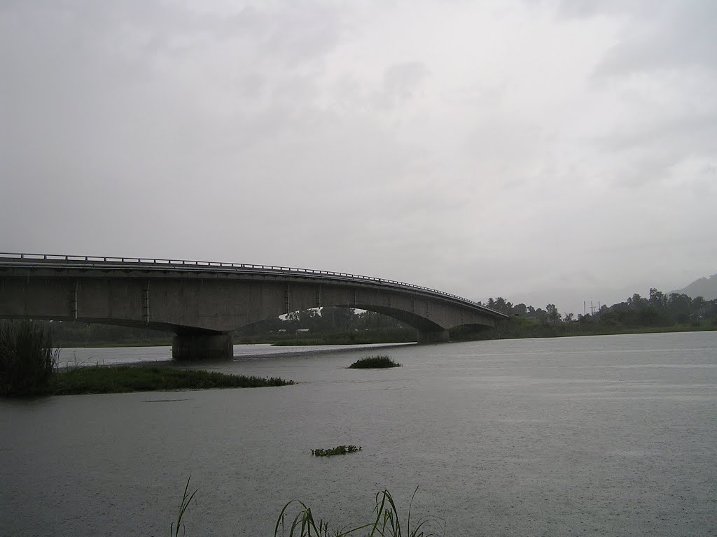 Mangochi Bridge by mukhala