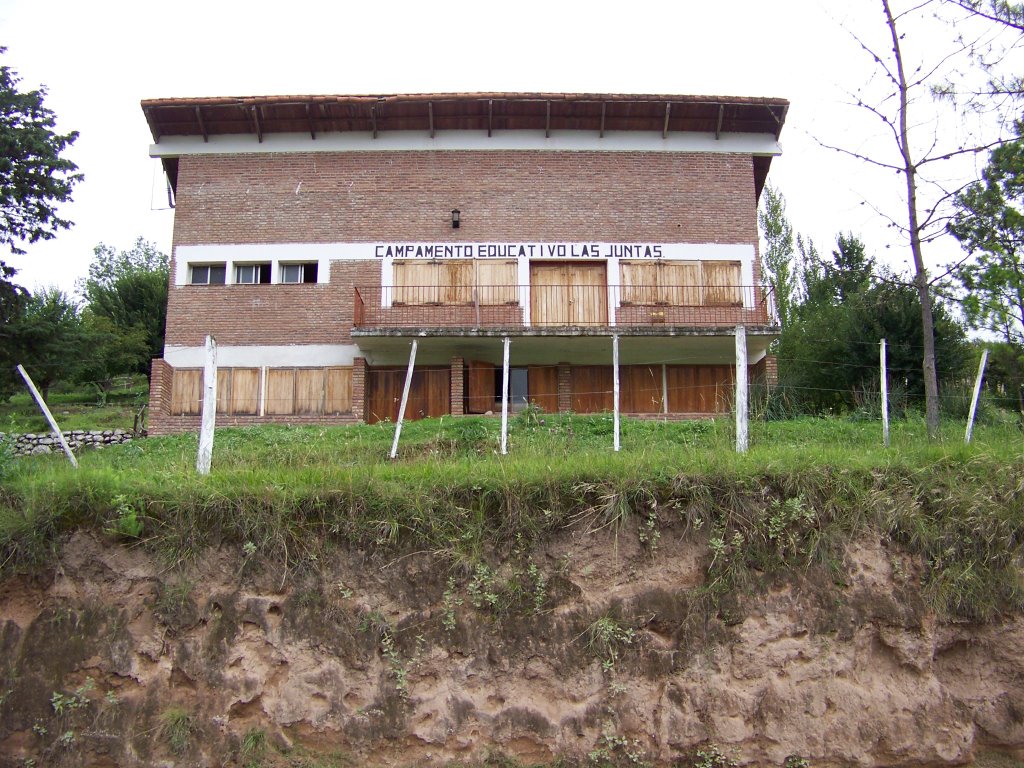 Campamento Educativo by Vattuone Enrique