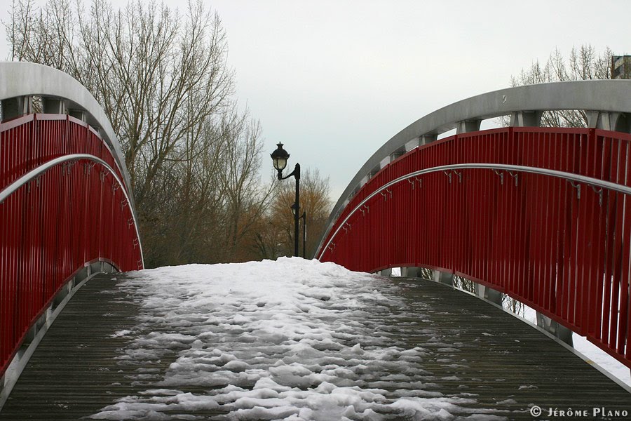 Passerelle de la pistre cyclable à Verdun - jeromeplano.ca by Jerome Plano