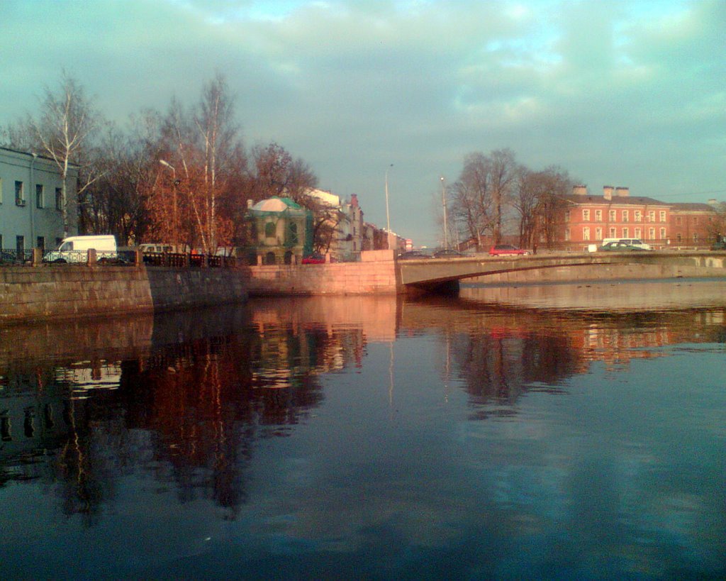 Riv. Moyka, St. Petersburg (11.03.08), Russia by Anatoliy Gerasimov