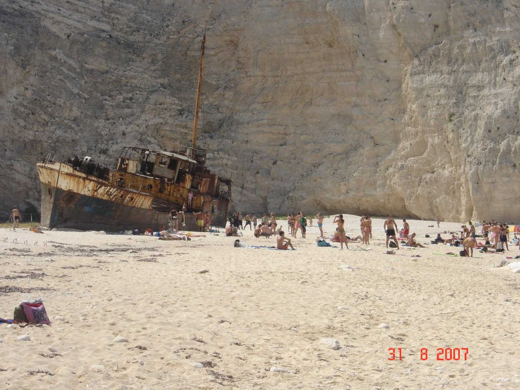 Zakynthos Navagio by veteranos