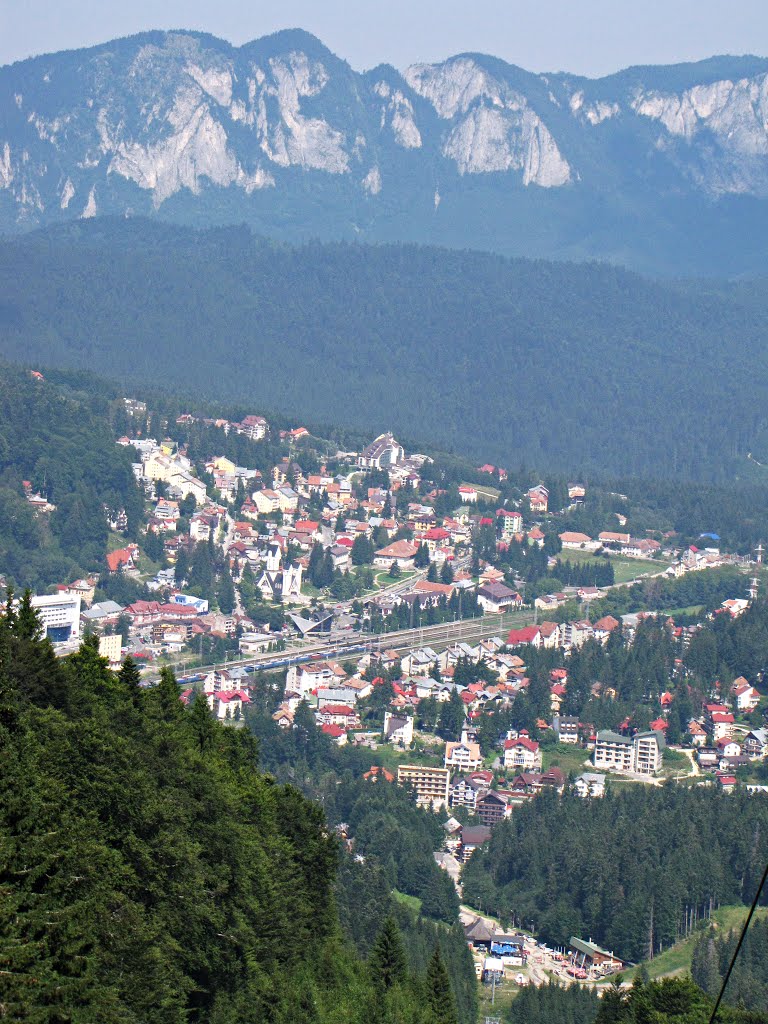 Orasul Predeal vazut de la Clabucet, Brasov, Romania by TIANSIAN