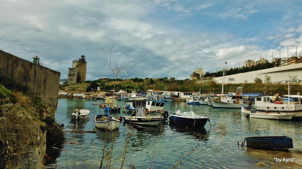 The little port of fishermen by kyrd