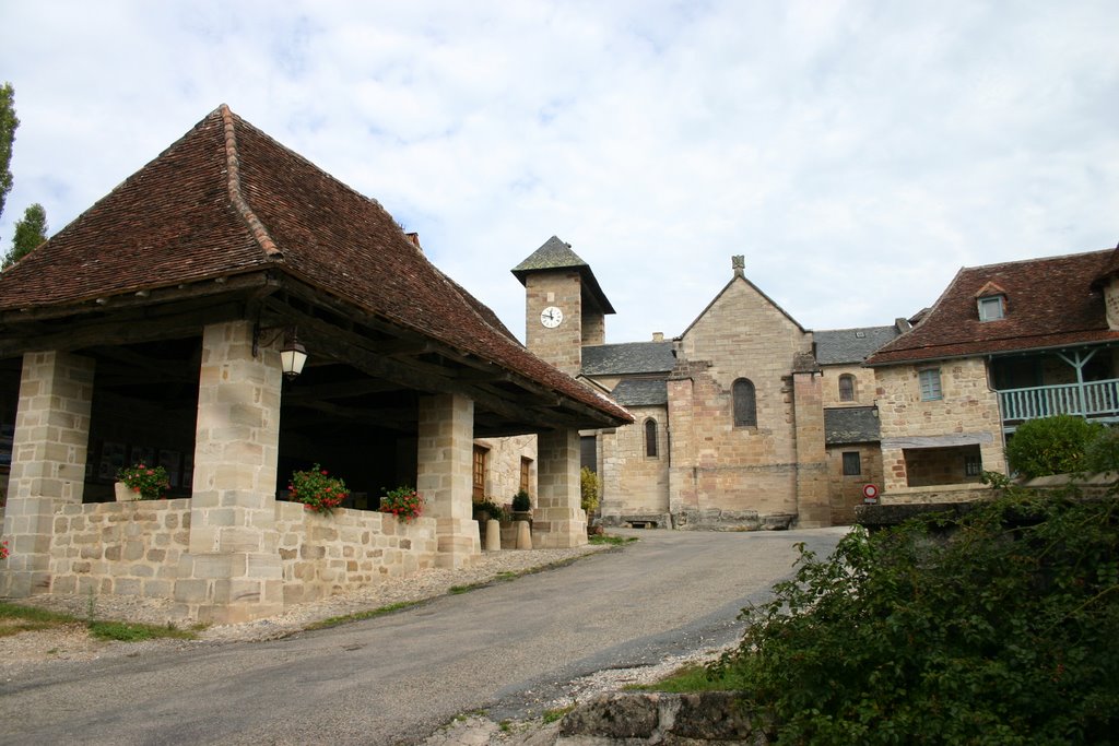 Curemonte, Corrèze, Limousin, France by Hans Sterkendries