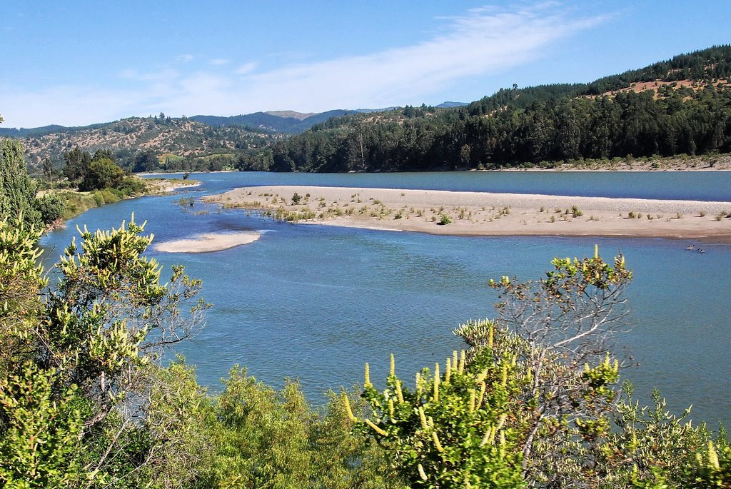 Flussentlag nach Talca by istvánlehó