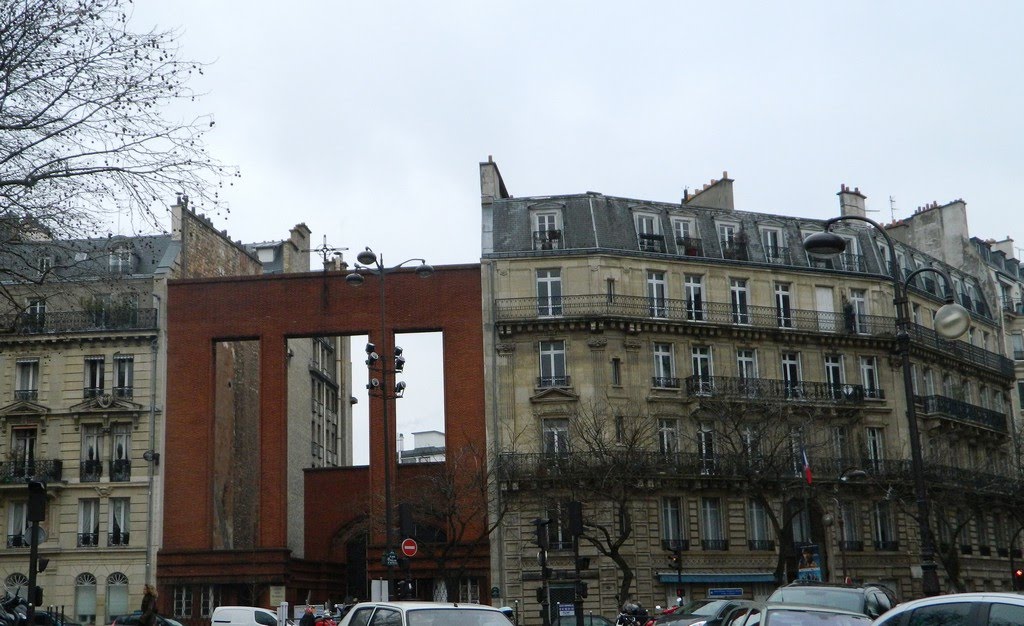 Place de l'église d'Auteuil by JP.GUYOMARD