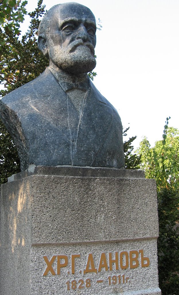 Hristo G. Danov (Plovdiv) by pjacquet