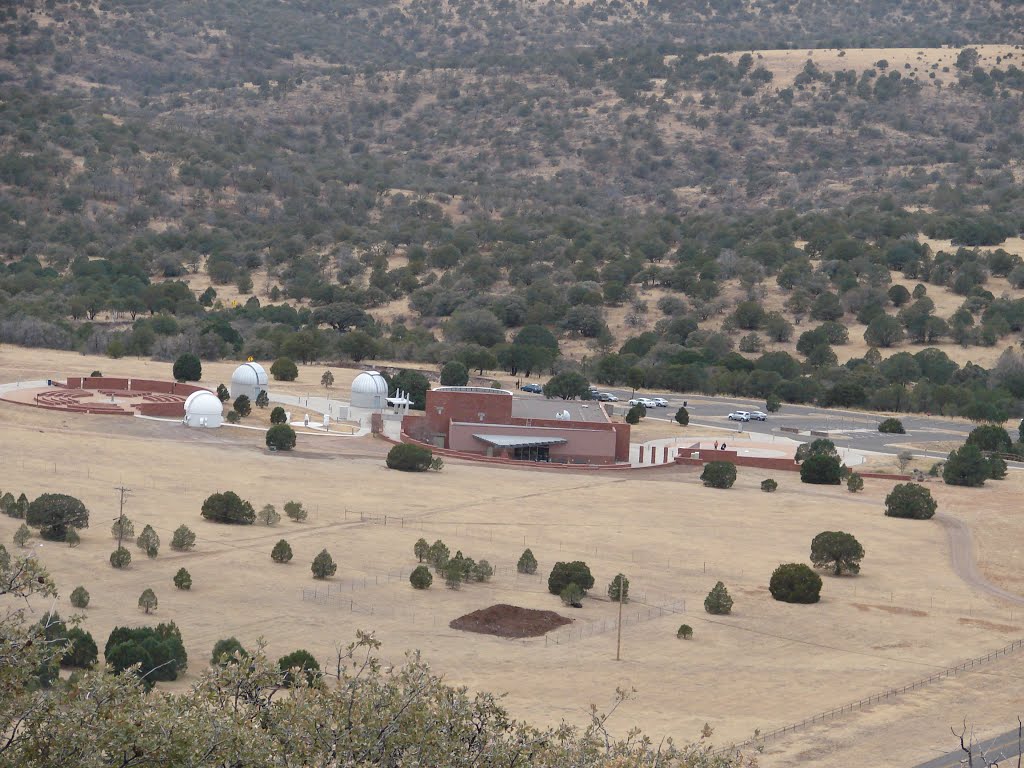 Visitors center, McDonald Observatory by beccaddavis