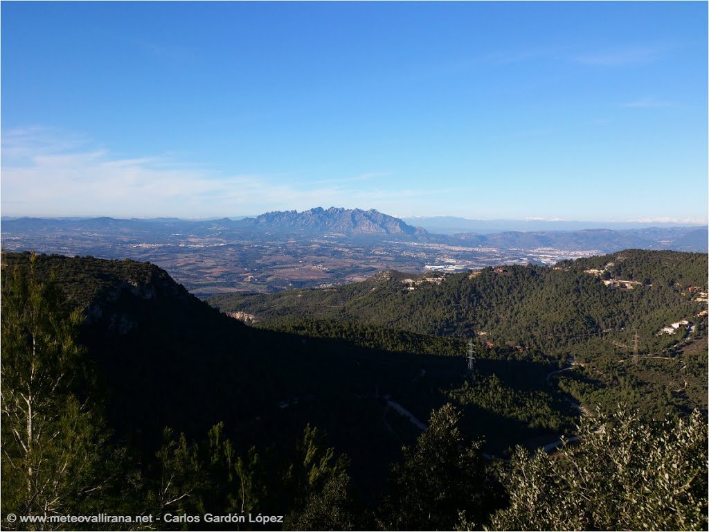 Montserrat des del Puig d'Agulles by Carlos Gardón López