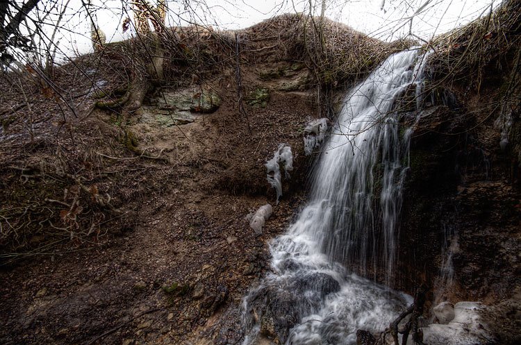 Waterfall (4 m) by Lev Trusov