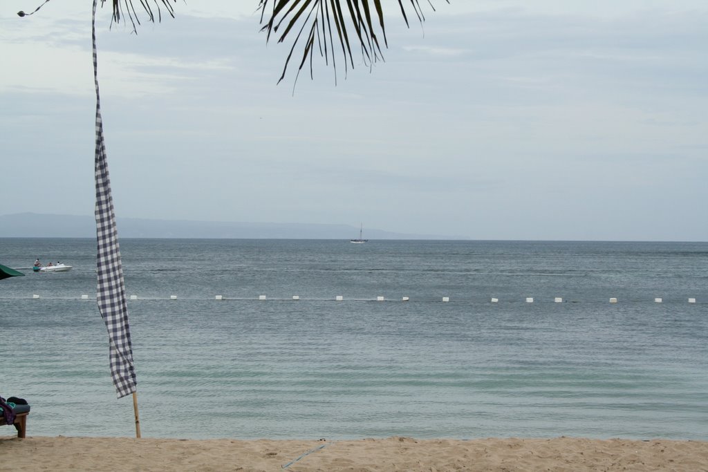 Beach from Cabana 822 Jan'08 by Psefti