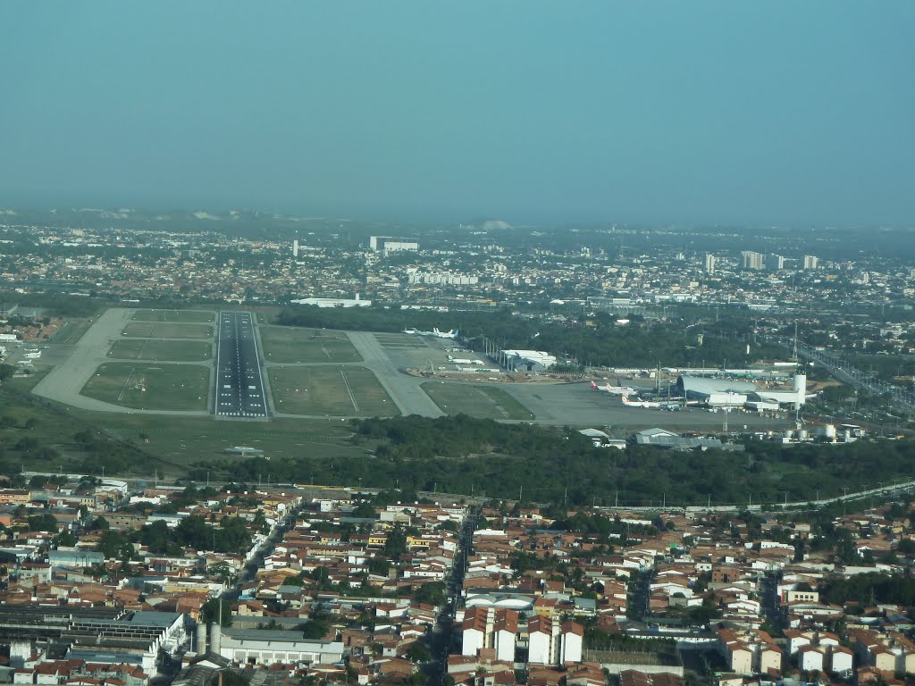 Pinto Martins International Airport - Fortaleza - CE - BR by Paulo Targino Moreira Lima