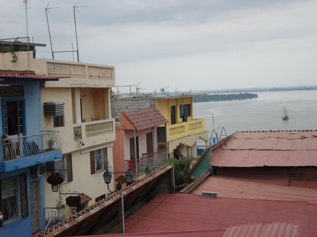 Malecon y Las Peñas by total_vivir