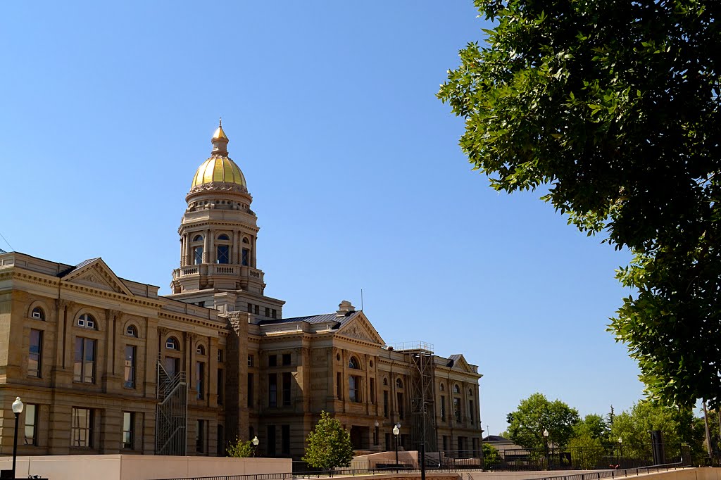 Wyoming State Capitol by ACL1978