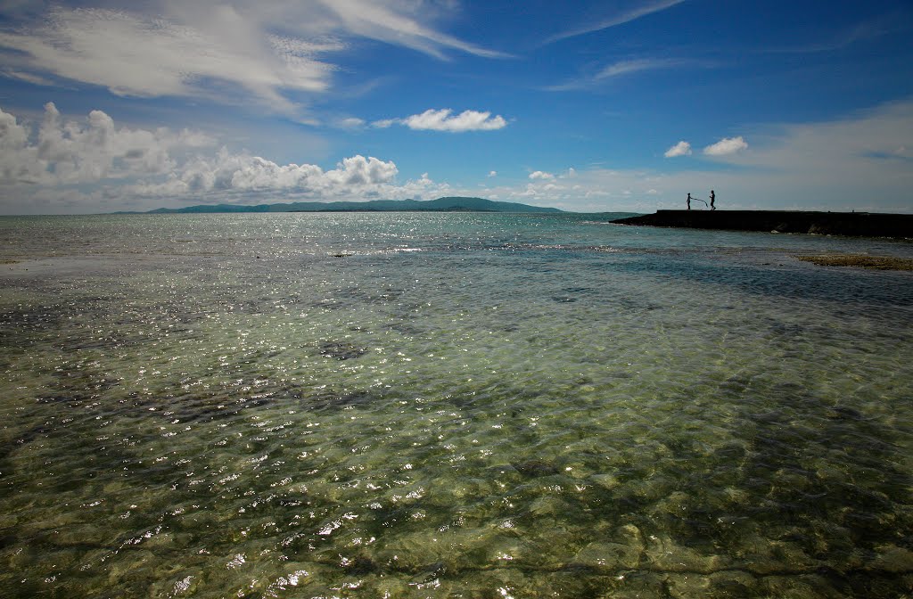 Nishisanbashi Pier, Taketomi Isl., Okinawa by H.Furuichi