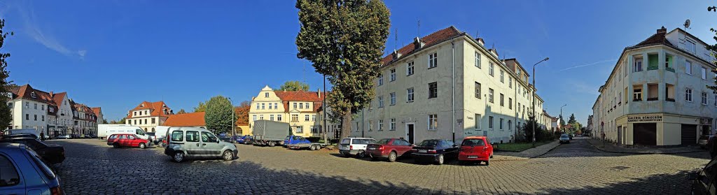 Wrocław - Karłowice: pl. J. Piłsudskiego. by GraFww