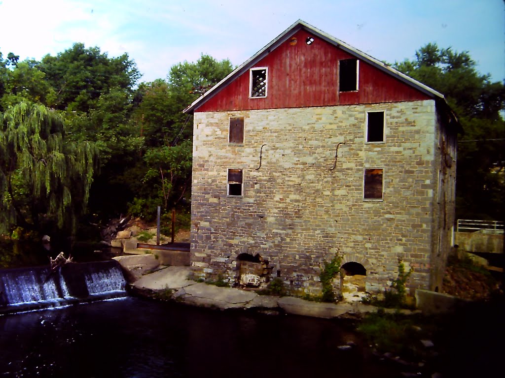 KERN'S MILL - LEHIGH CO, PA by ophiuchus