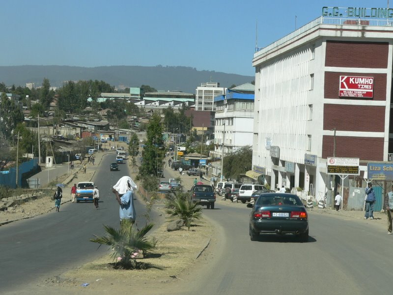 Roosevelt Rd: Near Int'l Evangelical Church (December 2007) by Manuel Z.R. Kim