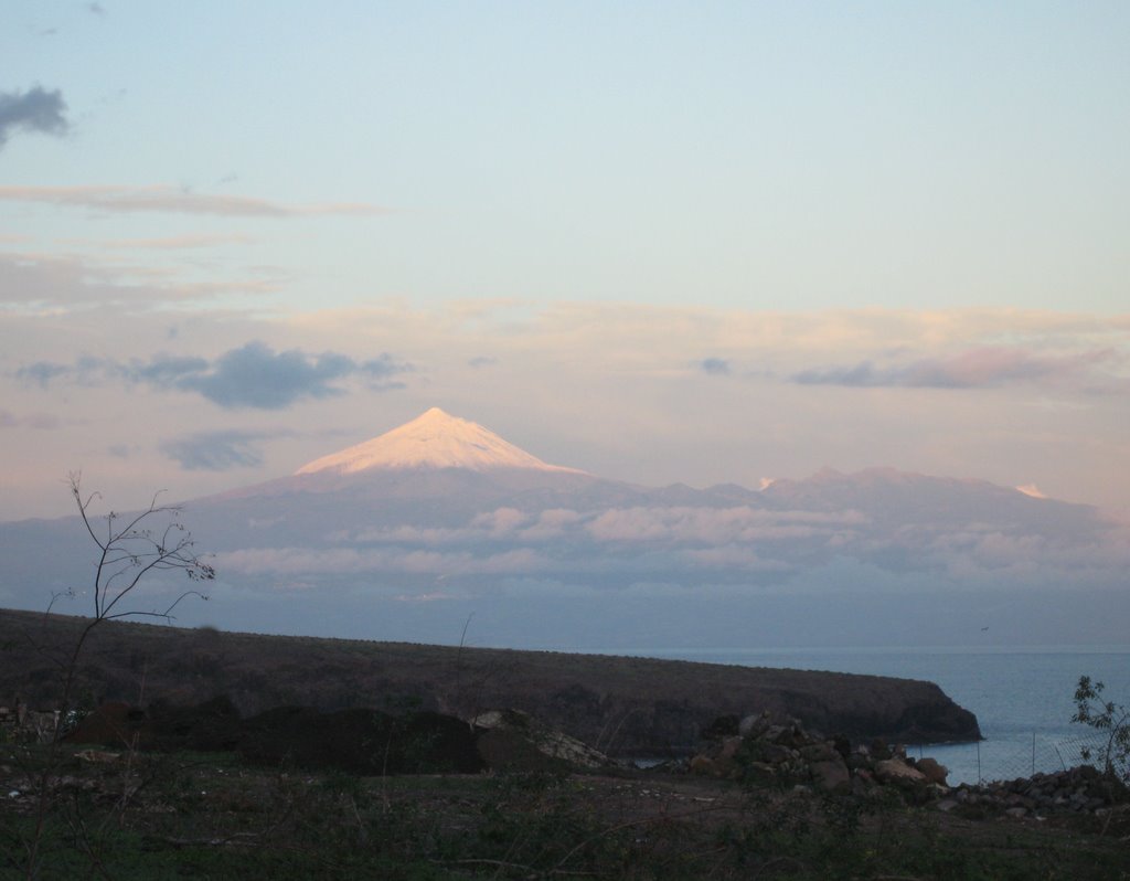 Teide at dawn from La Gomera by steph E G