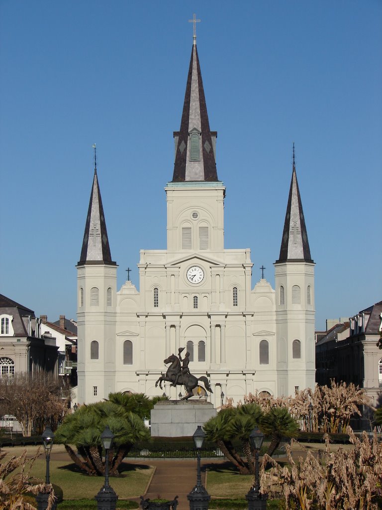 Saint Louis Cathedral by bapkorn