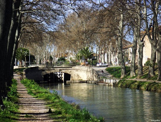 Écluse de SALLELES-D'AUDE by Arktos,