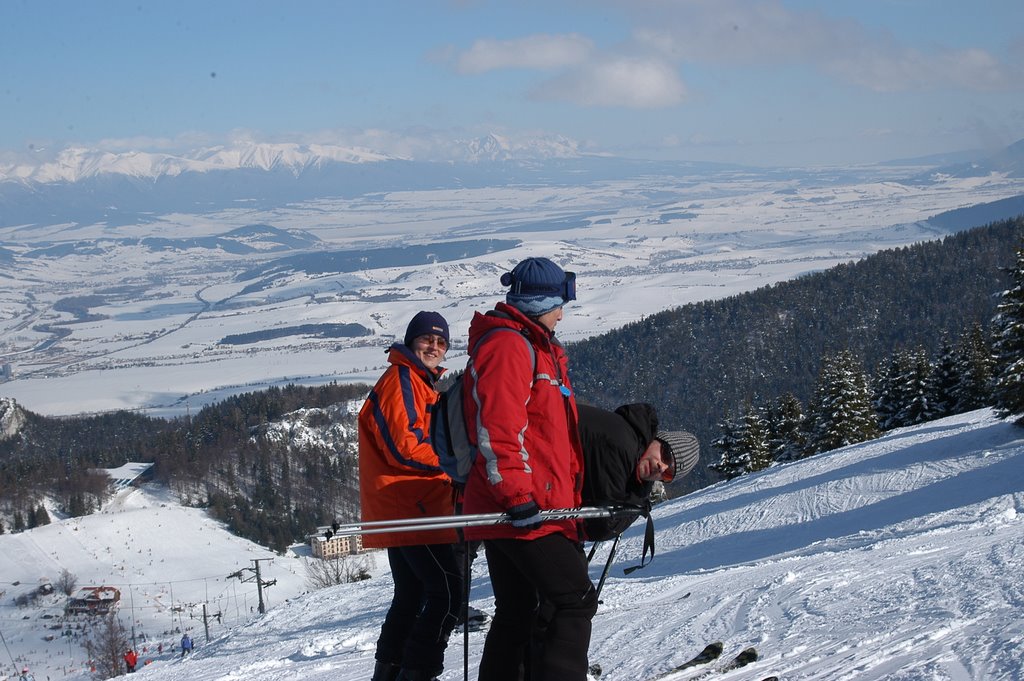 Widok na Tatry Zachodnie z Malino Brdo by Paweł Turek