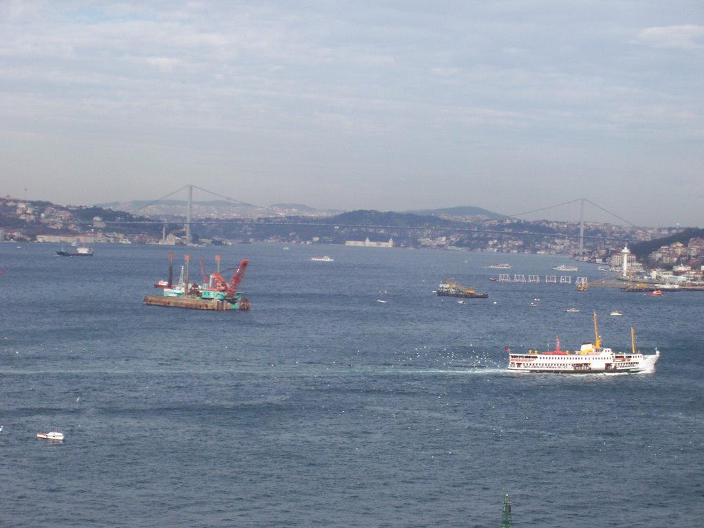 The Bosphorus by habibomer