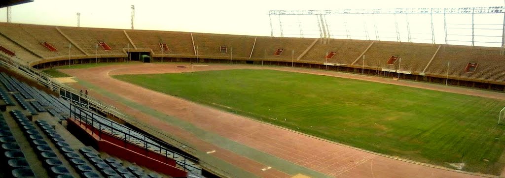 Panorama stade by Doudou de banifandou