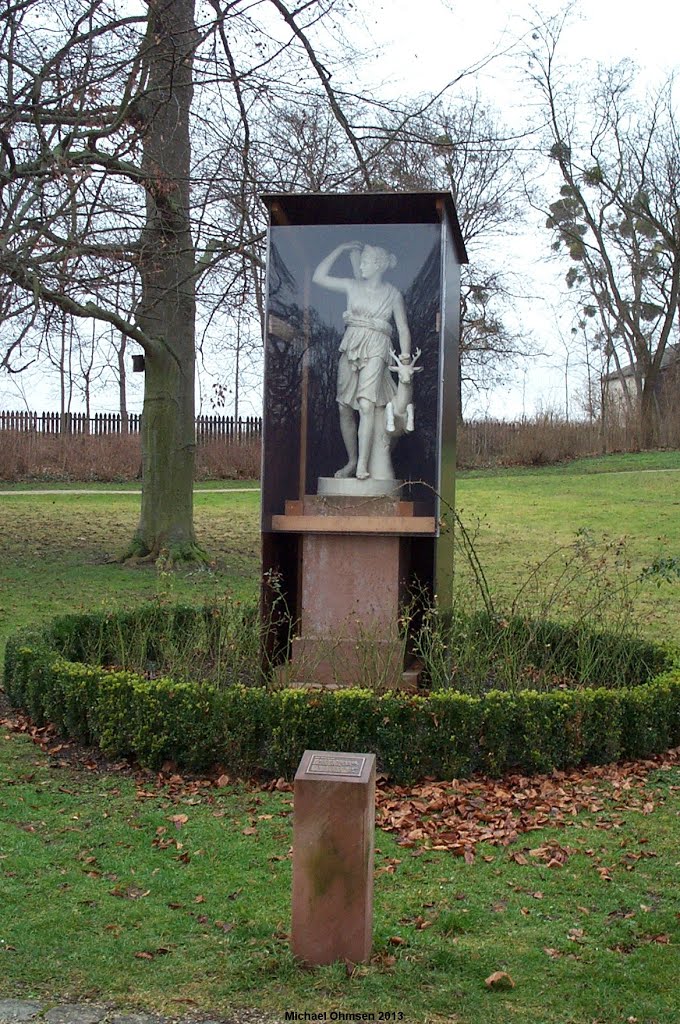 Diana. Göttin der Jagd, im Schlosspark in Worms OT Herrnsheim by Michael Ohmsen