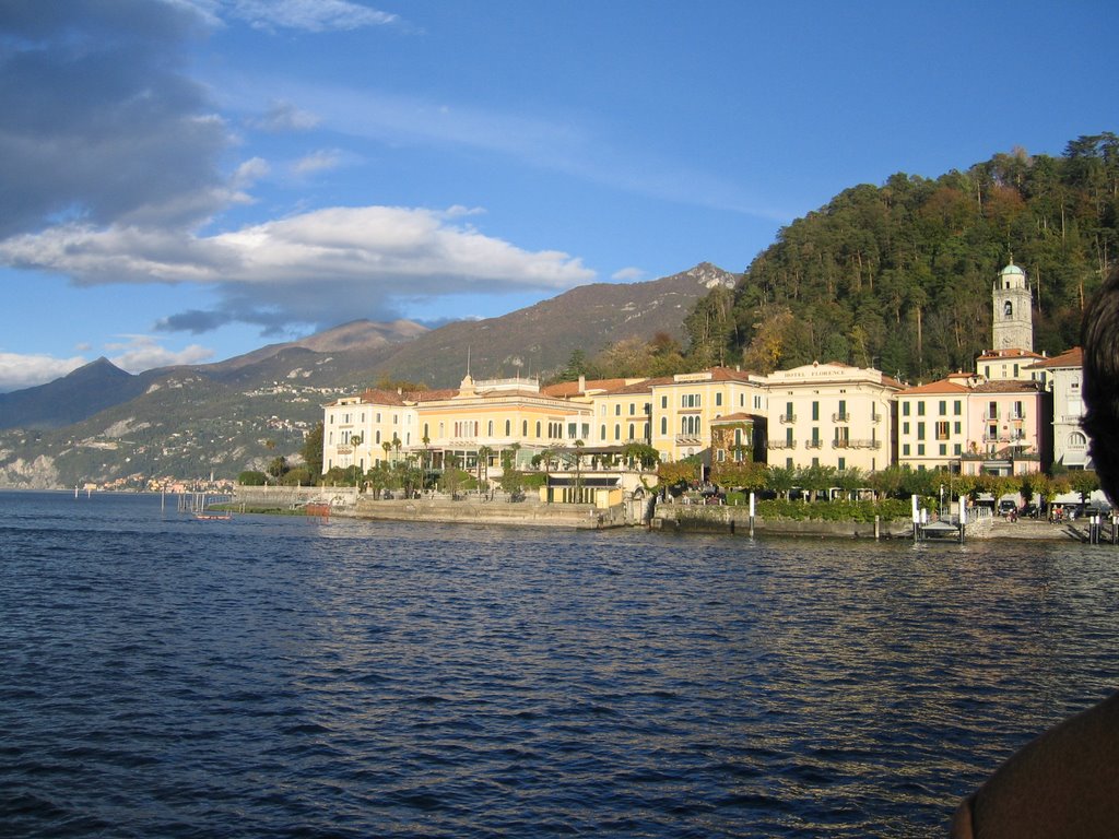 Bellagio from lake side by Schroots