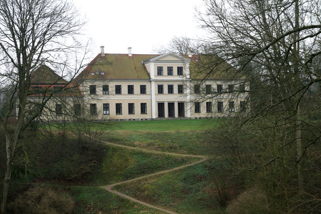 Vilhelmsborg, main house (back side) by Jesper Berling