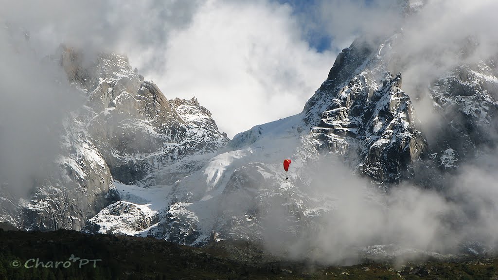 Chamonix: Volando entre nubes by CharoPTorrego