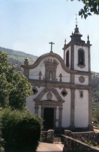 Igreja de Teixeira by cstockler