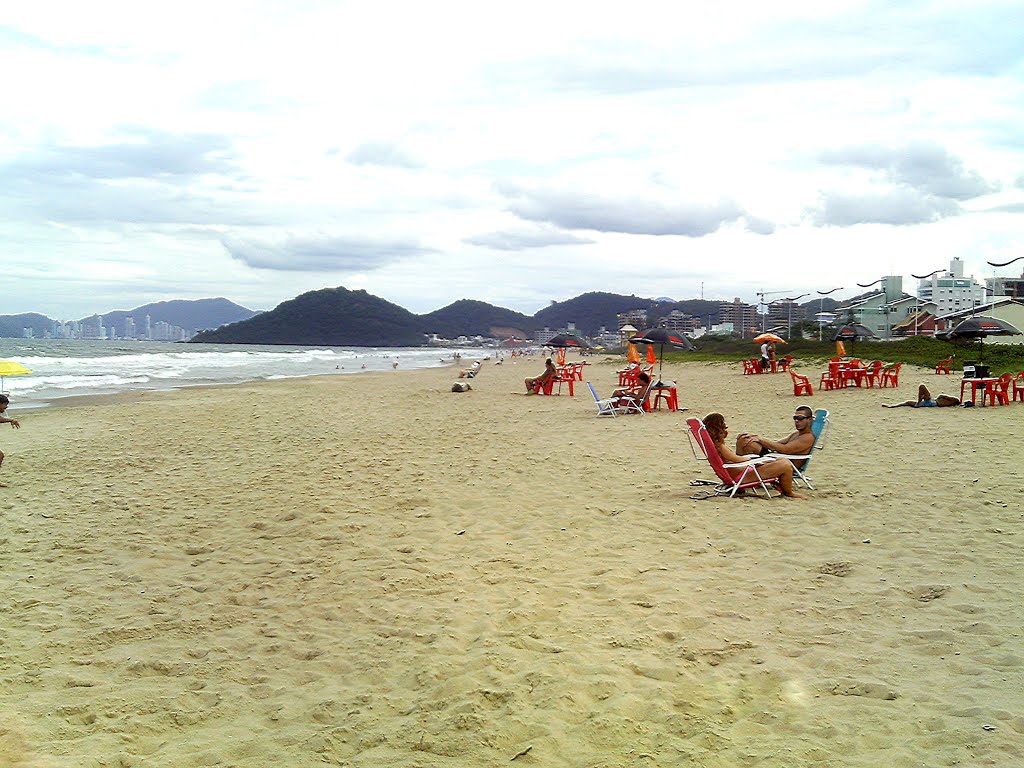 ITAJAÍ (Praia Brava), Santa Catarina, Brasil by Nivaldo Cit Filho by Nivaldo Cit & Ude Dalcomuni  Cit