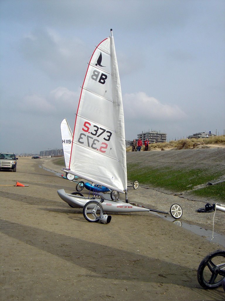 Another beautiful sailing-car by Lecleire Jacques