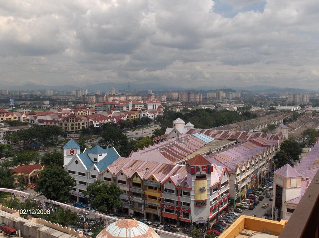 TT-View from Pyramid Tower Sunway Lagoon KL by accessfalk